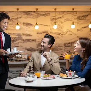 فندق La Clef Champs-elysees By The Crest Collection *****