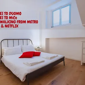 Centre - 10 Minutes To Duomo - Free Wifi E Netflix Apartment