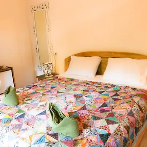 Rumah Semanggi Bed & Breakfast Ubud