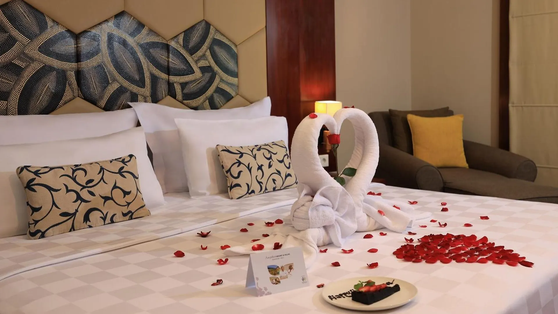 Amadea Resort & Villas Seminyak 4*,