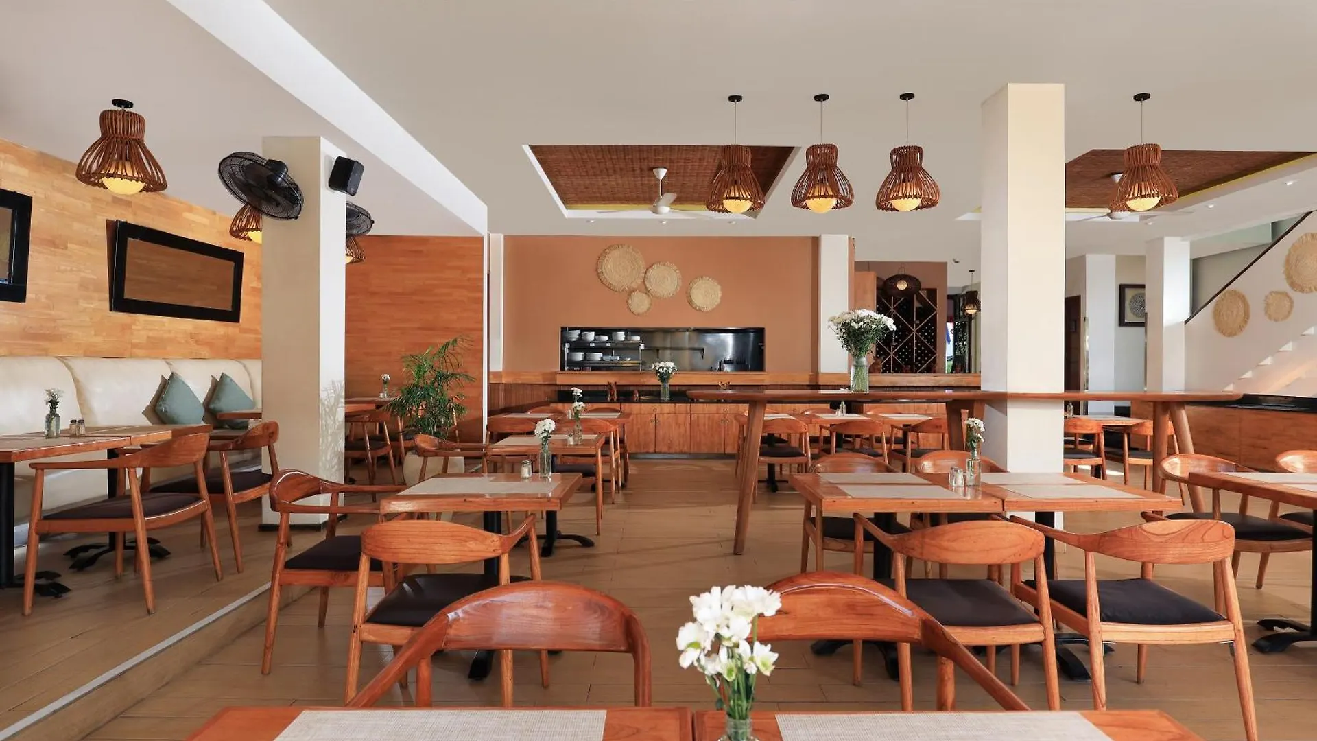 Amadea Resort & Villas Seminyak 4*,